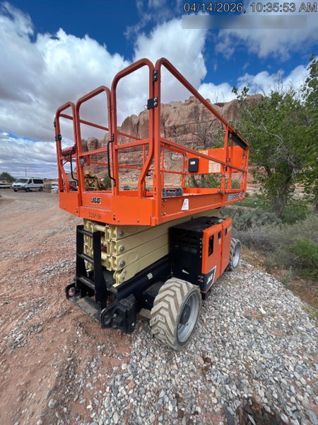 2022 JLG ERT4069