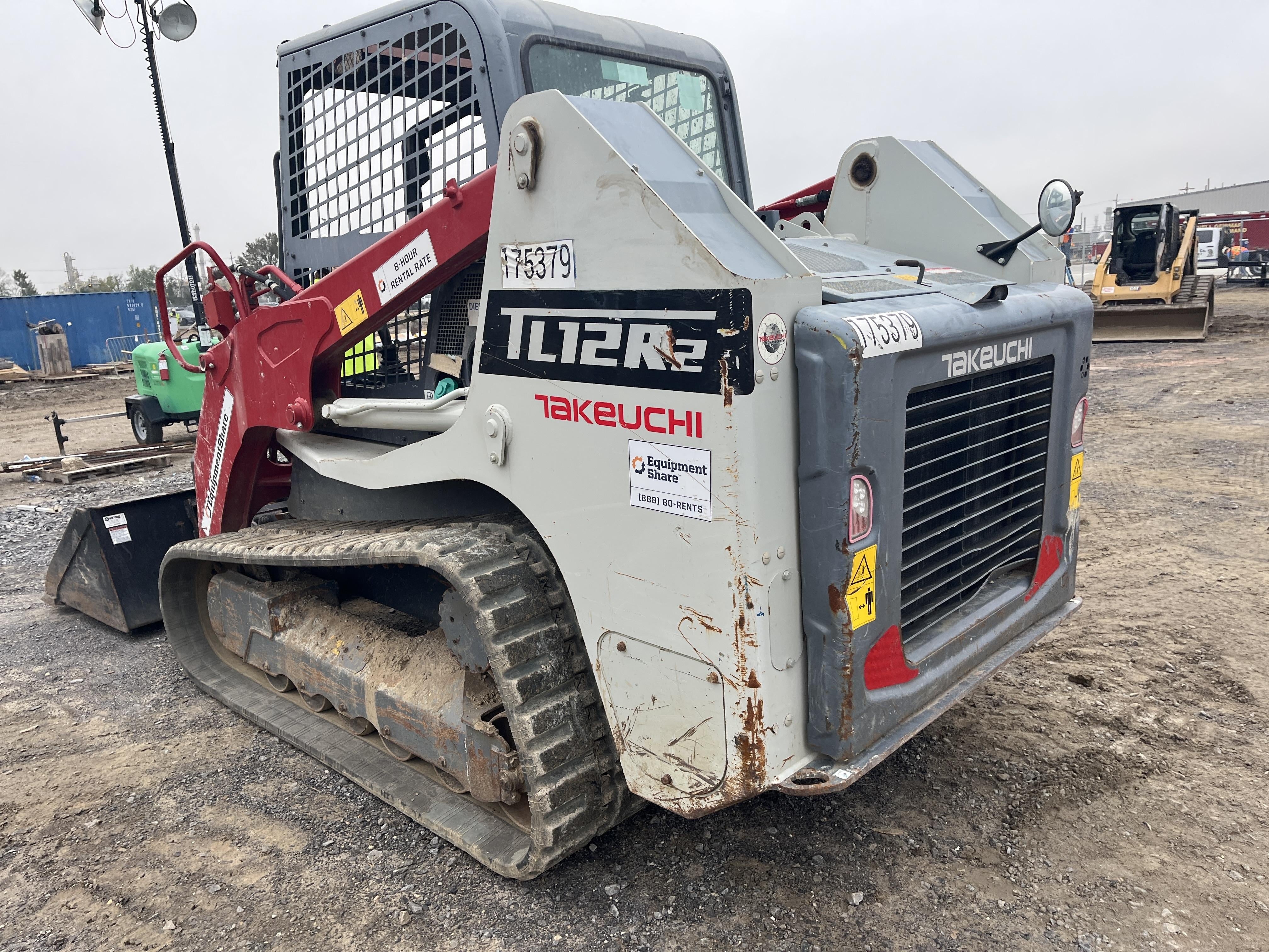 2020 EMKAY 48" Pallet Forks - Emkay