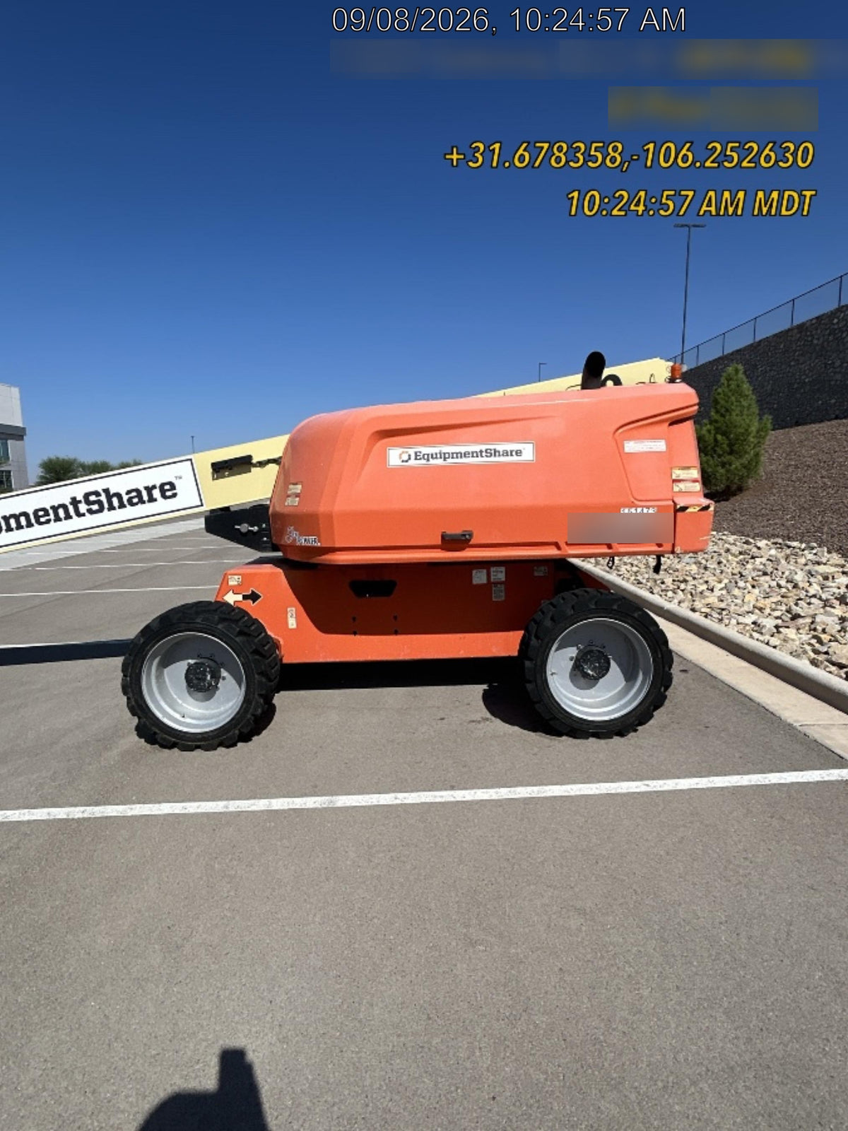 2021 JLG 660SJ