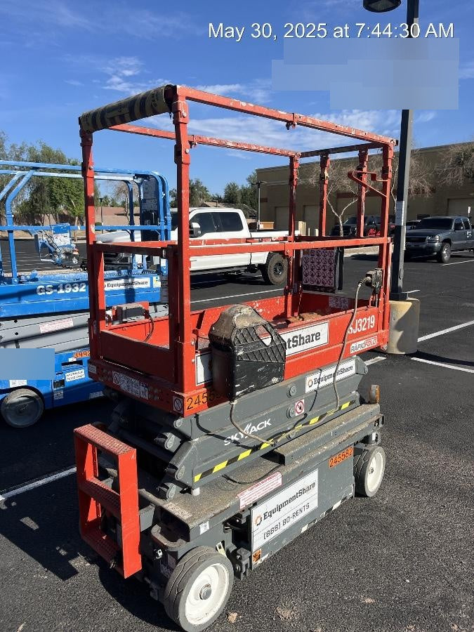 2022 SKYJACK SJ3219