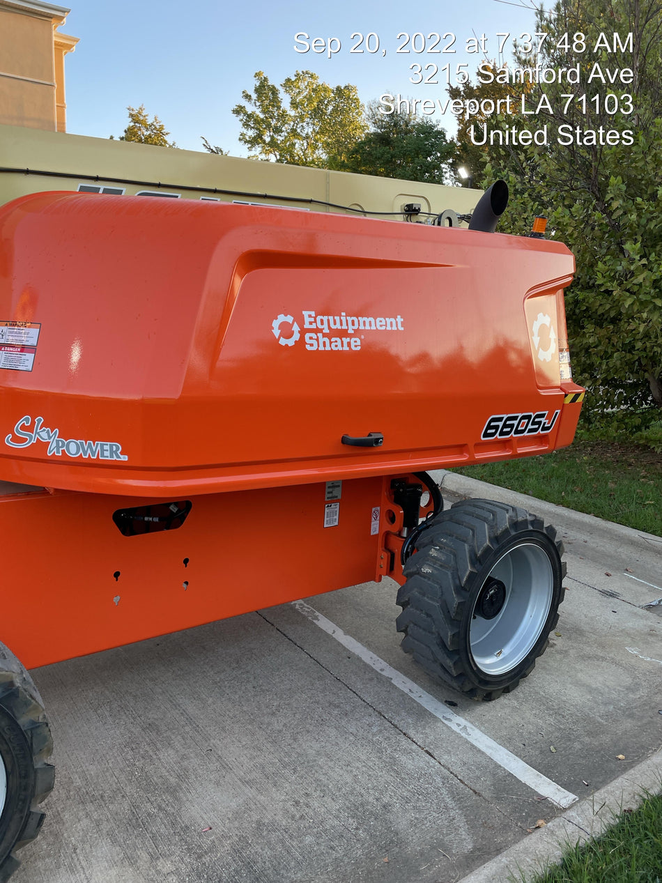 2022 JLG 660SJ