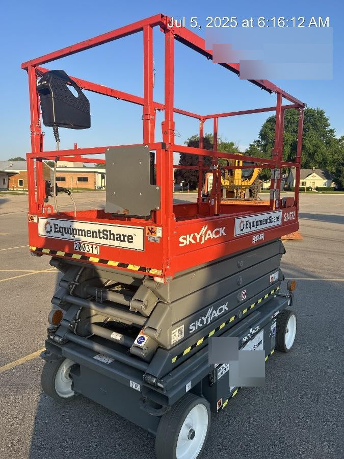 2021 SKYJACK SJ4732