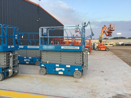 2018 GENIE GS-4047