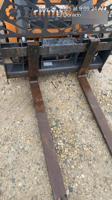 2022 PALADIN 48" Pallet Forks - Paladin