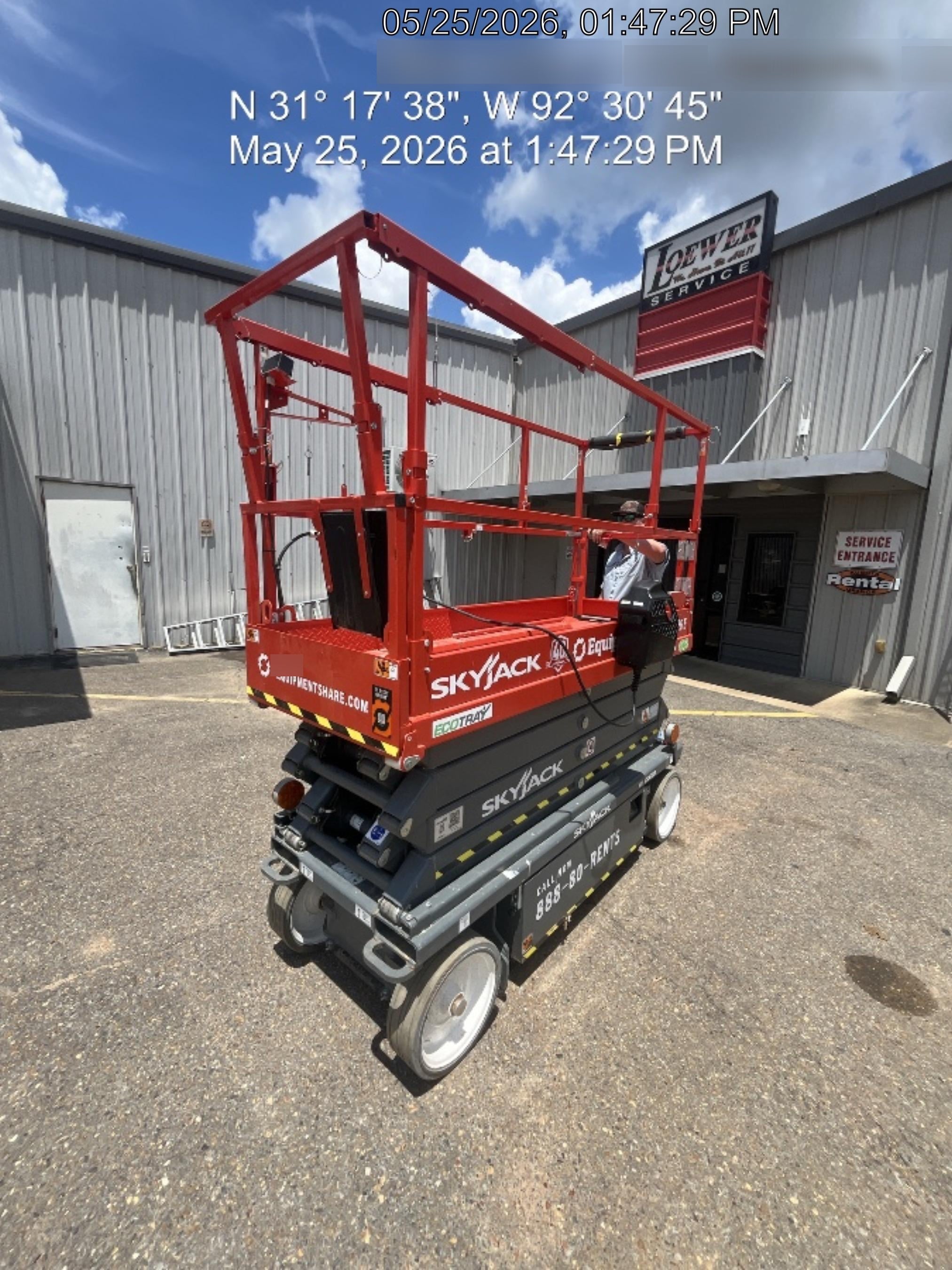 2025 SKYJACK SJ3226
