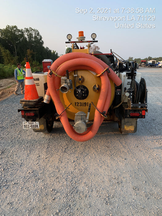 2021 VAC-TRON LP573XDT