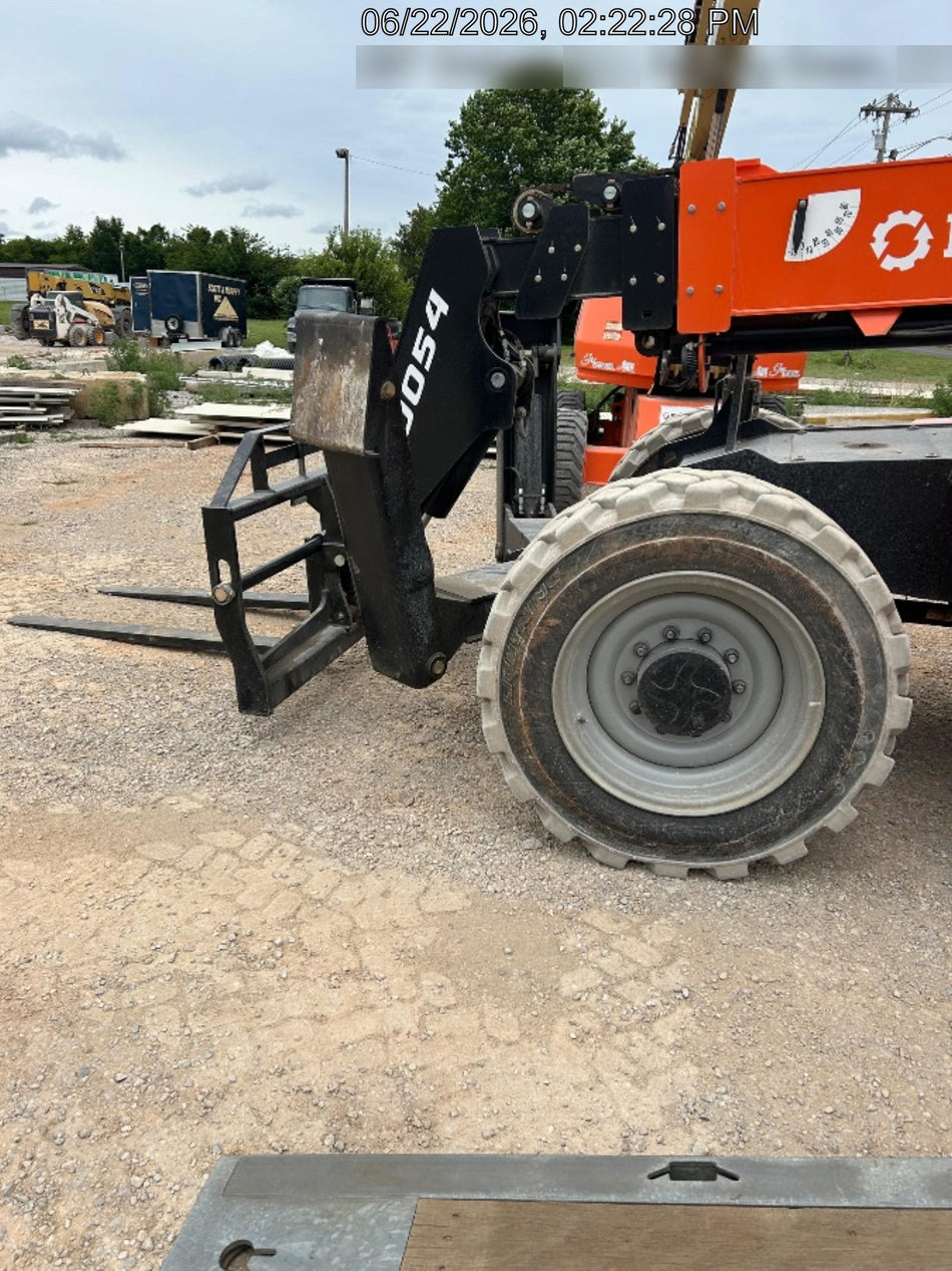 2025 SKYTRAK 10054