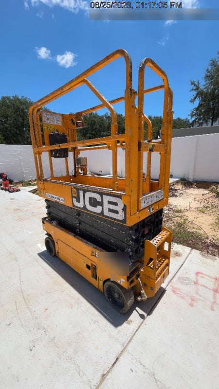 2023 JCB S1930E