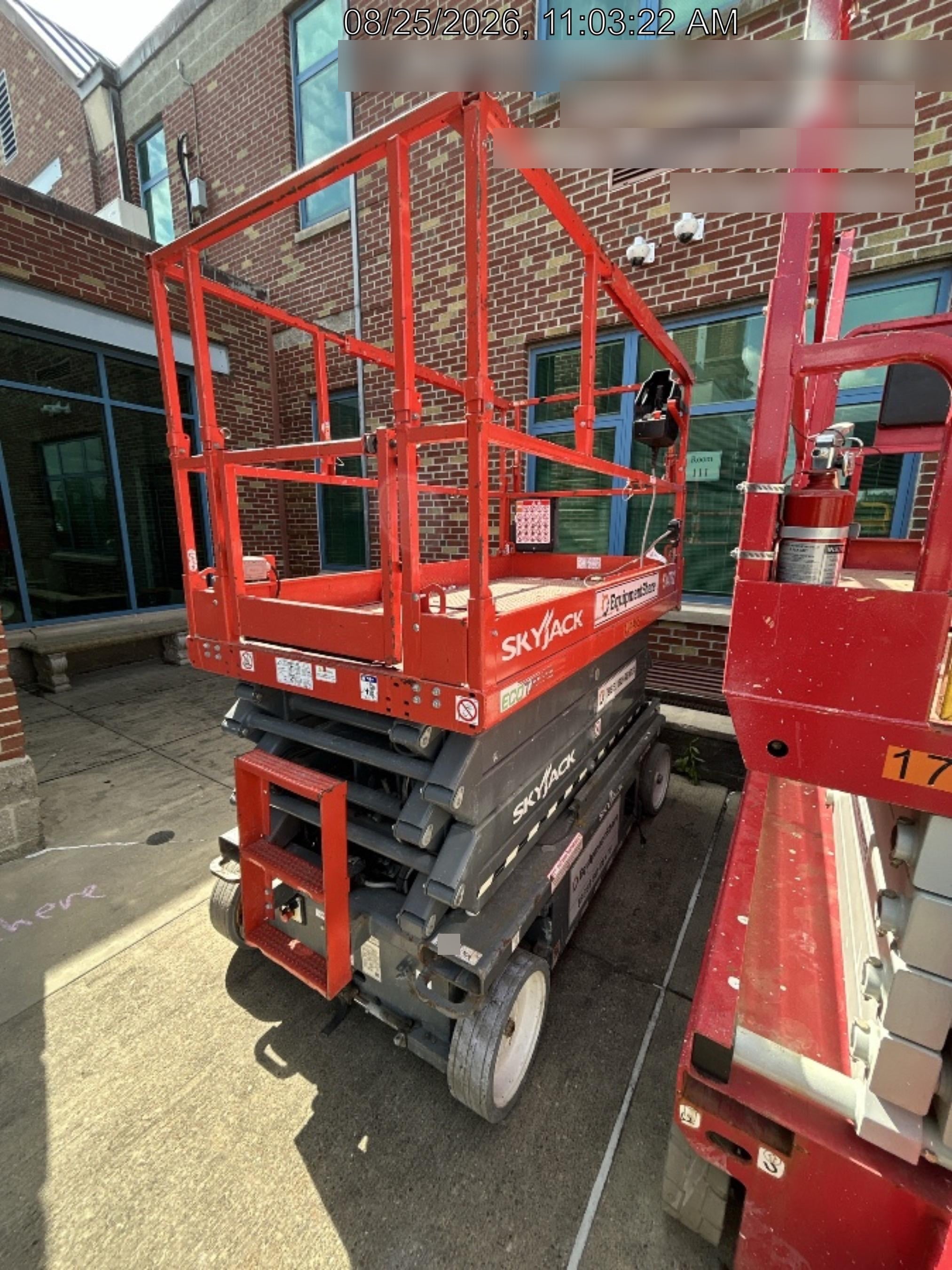 2021 SKYJACK SJ4732