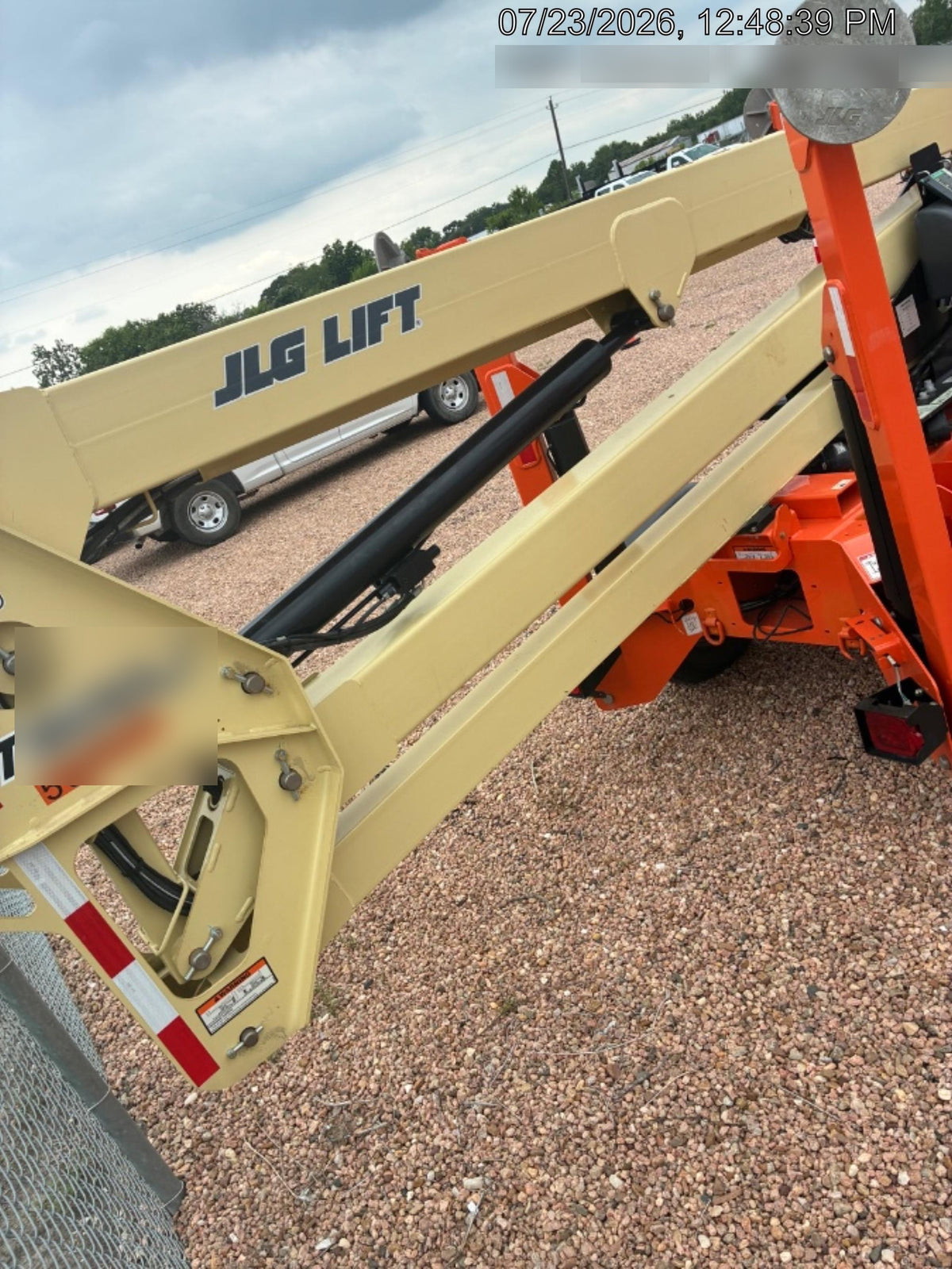 2025 JLG T500J