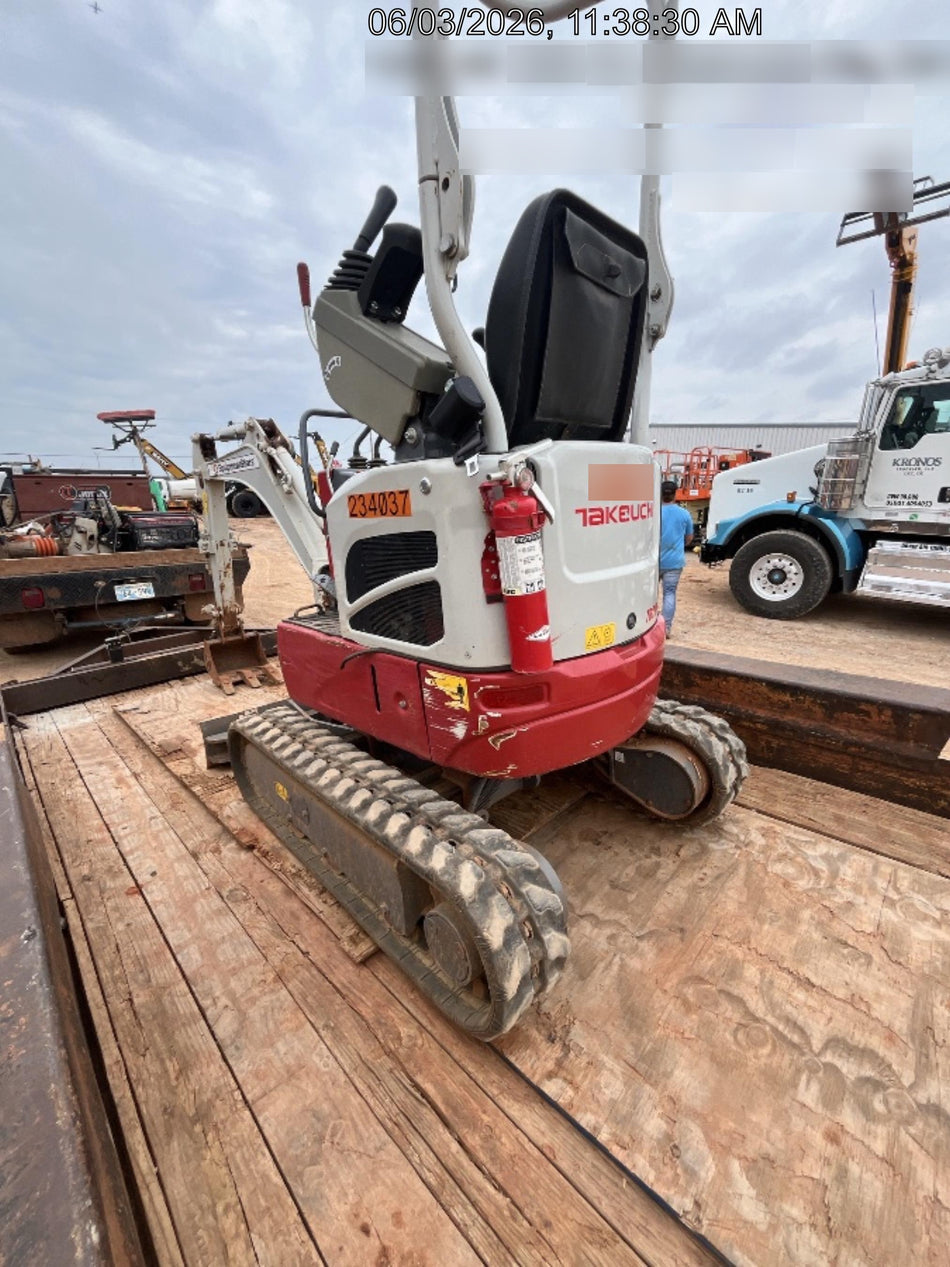 2022 TAKEUCHI TB210R