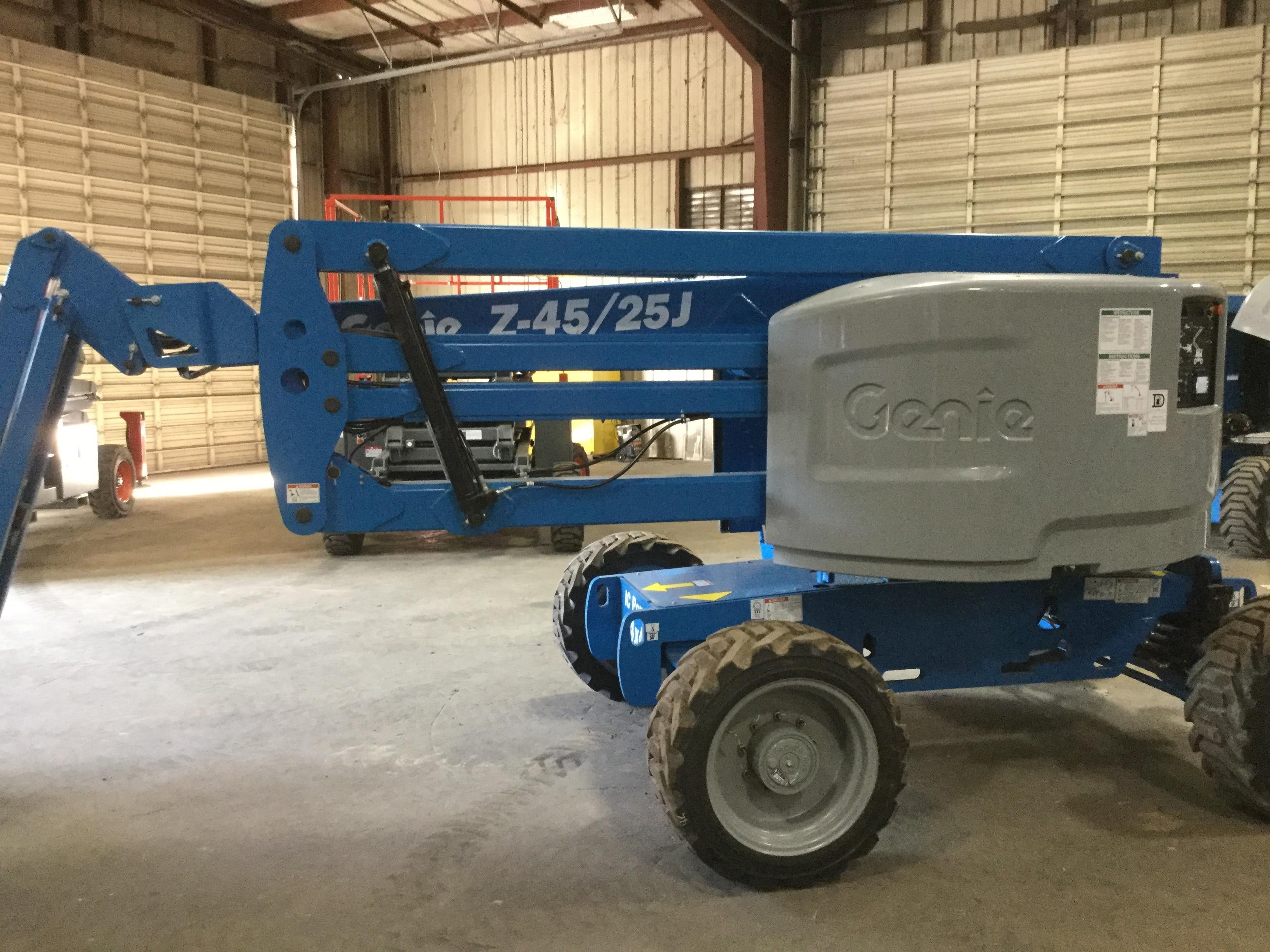 2017 GENIE Z-45/25J RT