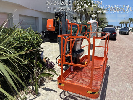 2025 JLG 660SJ