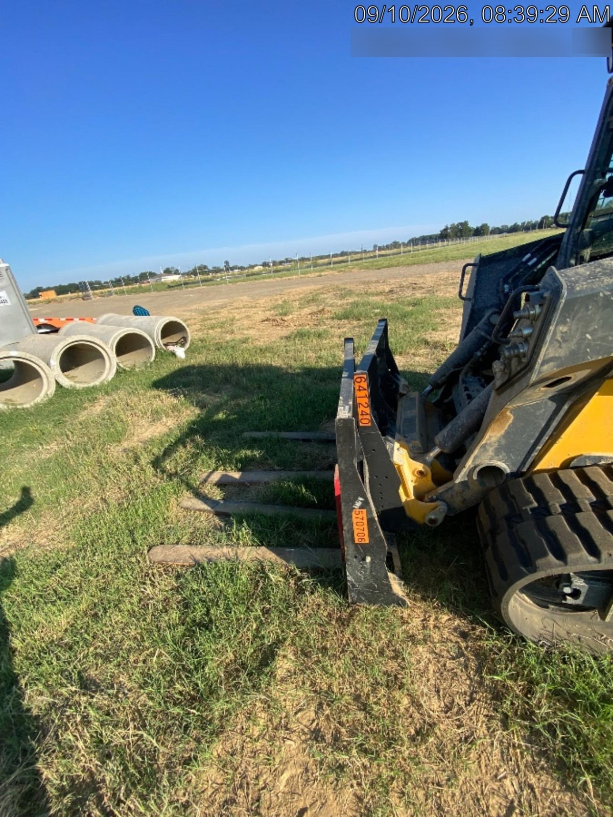 2026 ARROW MATERIAL HANDLING 72" Pallet Forks - Arrow