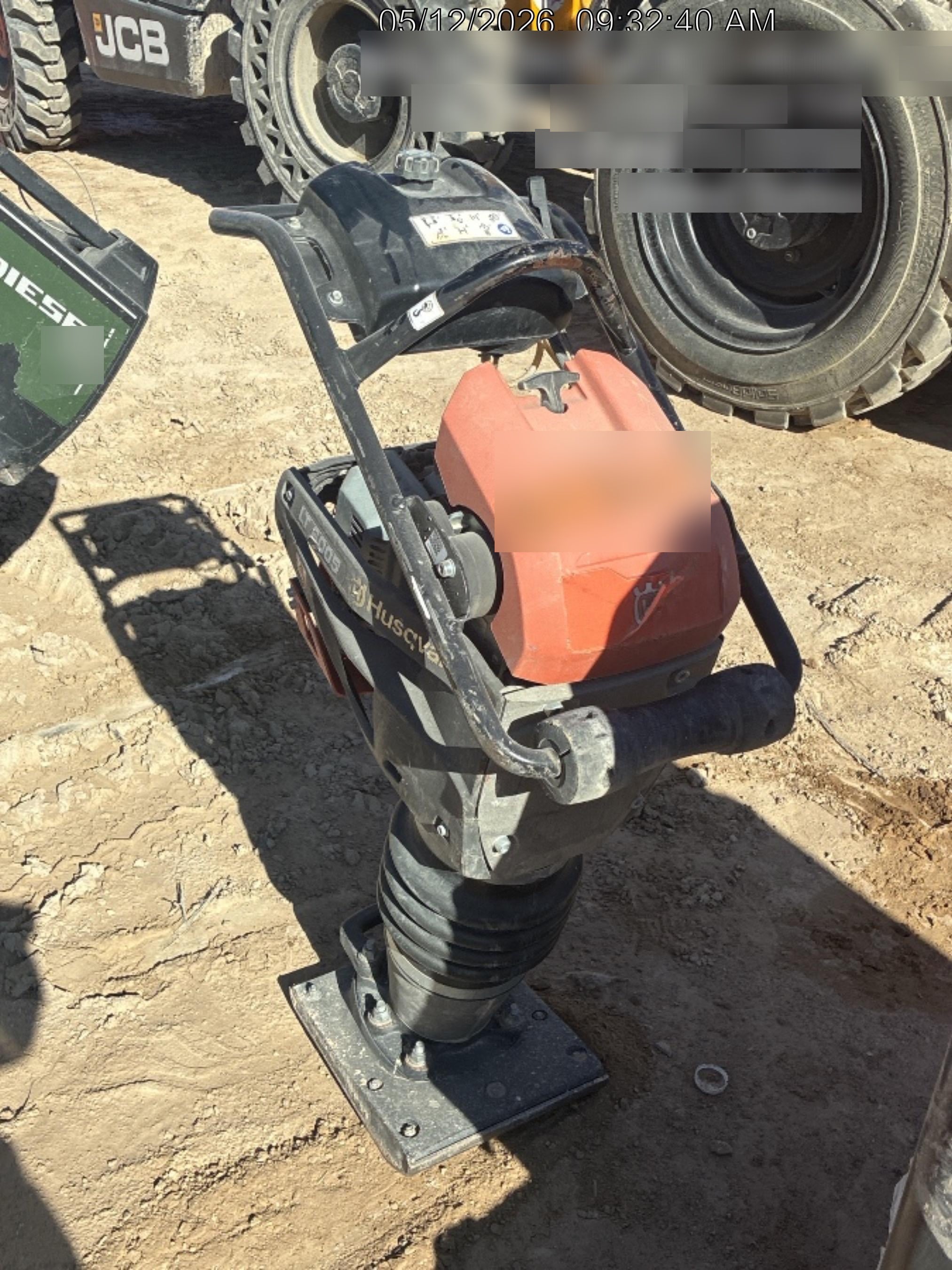 2025 HUSQVARNA LT6005