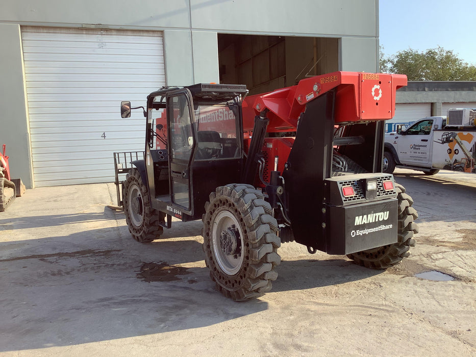2020 MANITOU MTA8044
