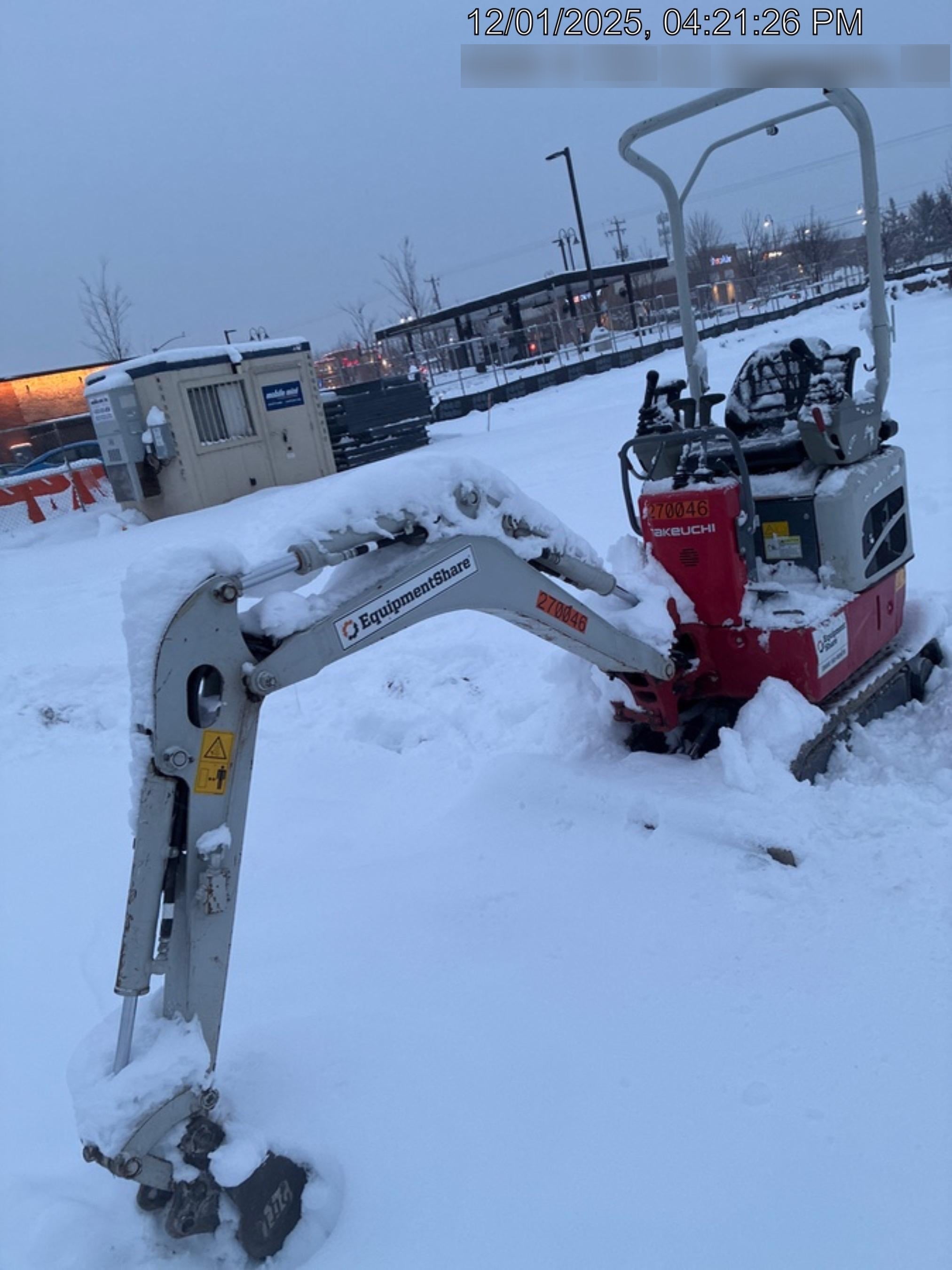 2022 TAKEUCHI TB210R