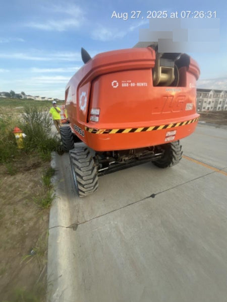 2023 JLG 660SJ