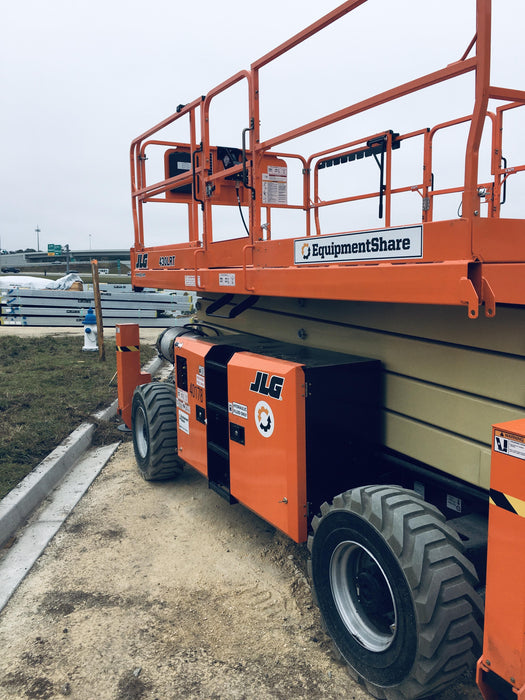 2019 JLG 430LRT