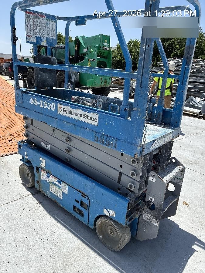 2019 Genie GS-1930 Fixed Rails with Chain Entry
