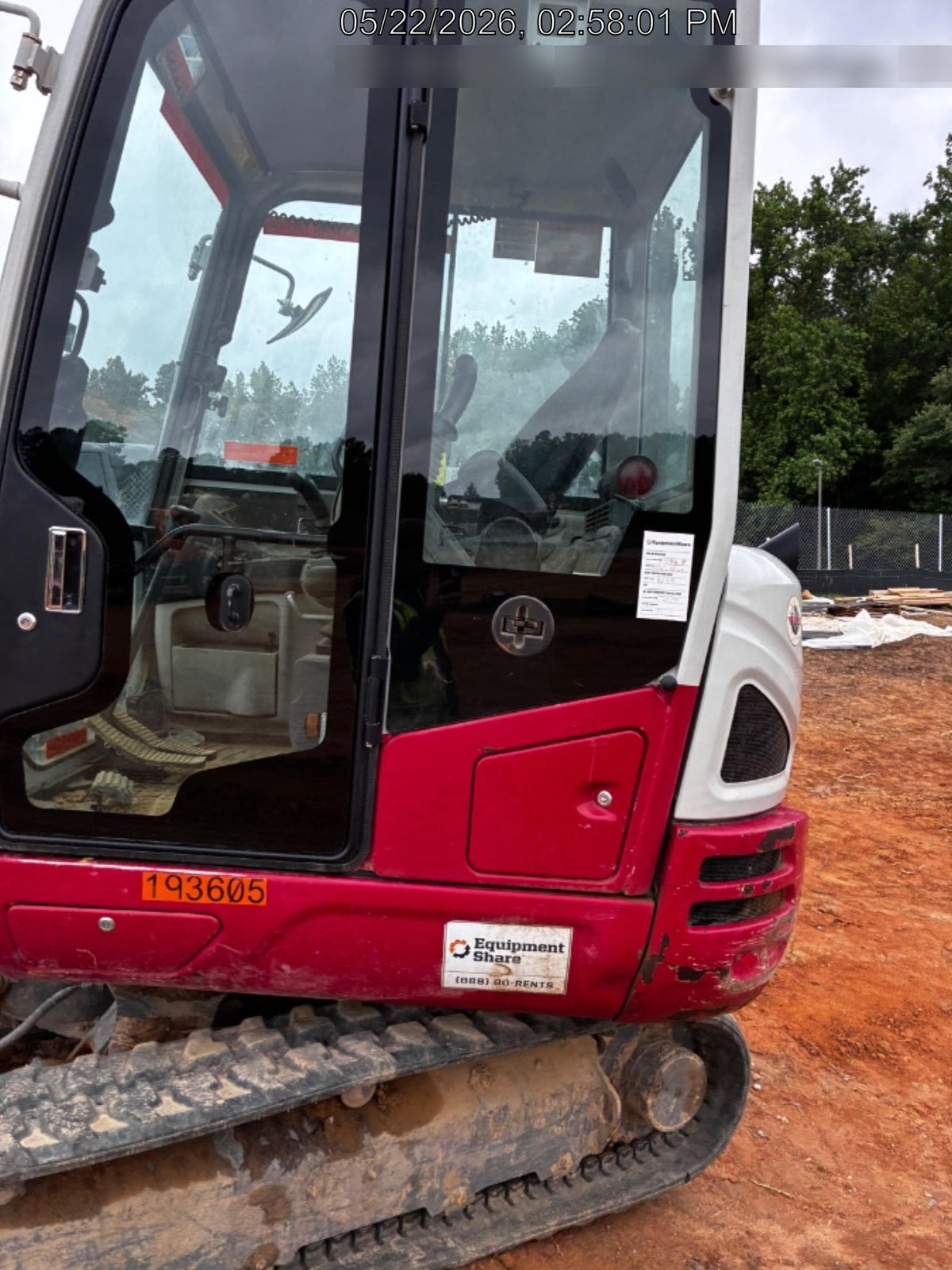 2021 TAKEUCHI TB235-2CR