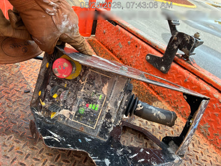 2022 JLG ES1932