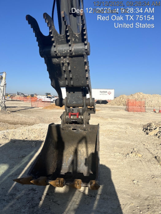 2025 JOHN DEERE 36" Bucket, Excavator 37,000 - 42,000 John Deere