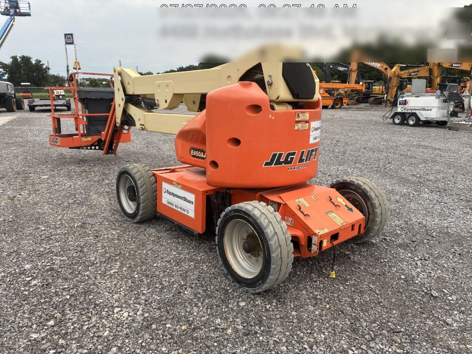 2019 JLG E450AJ