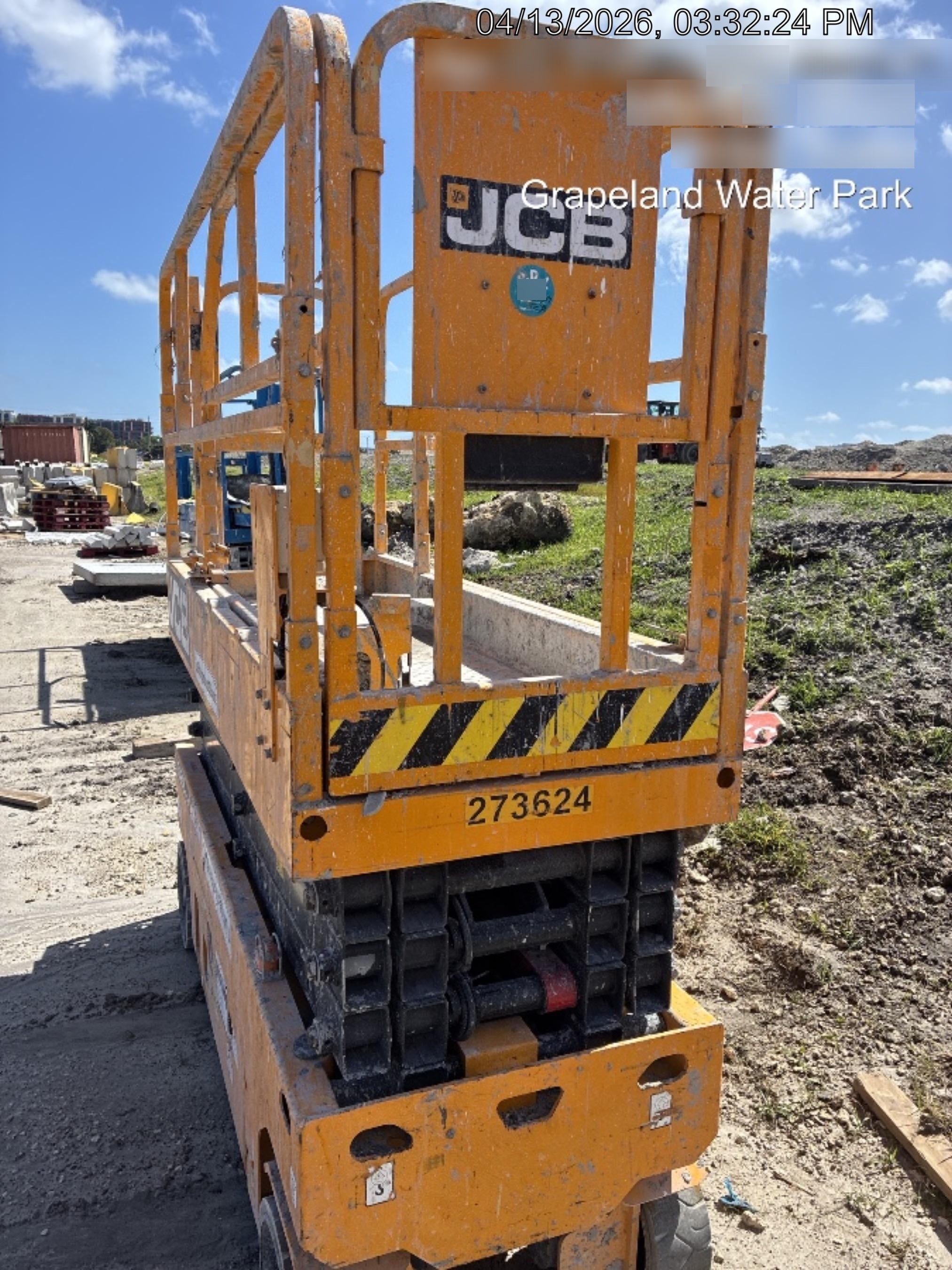 2023 JCB S2632E