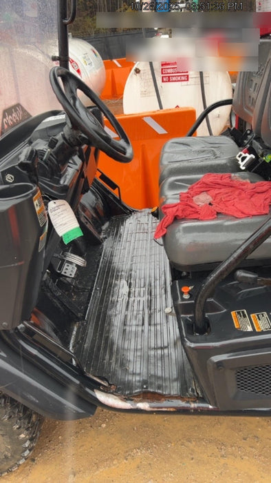 2020 Kubota RTV-X900 4wd Utility Cart, Diesel, 2 Seat, LED Strobe, Windshield Tempered Glass, Plastic Canopy, Wire Harness Kit, Backup Alarm