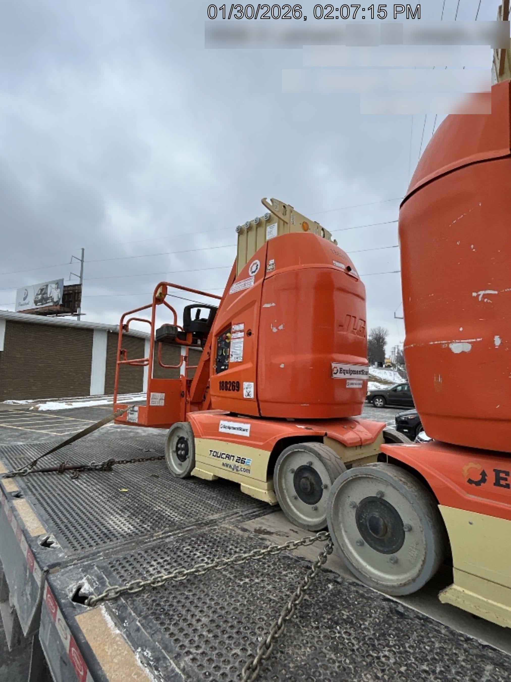 2022 JLG 26E