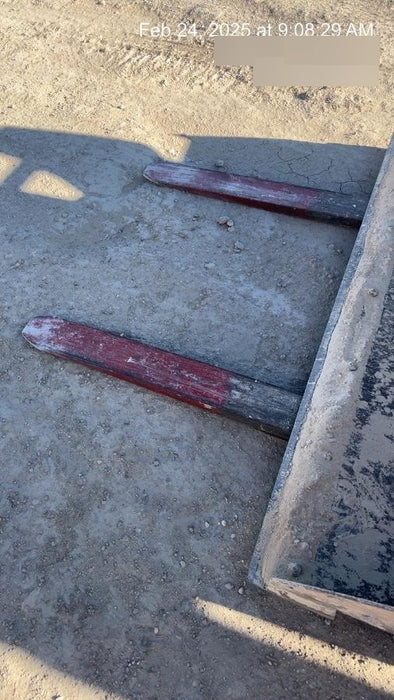 2022 ARROW MATERIAL HANDLING 48" Pallet Forks - Arrow