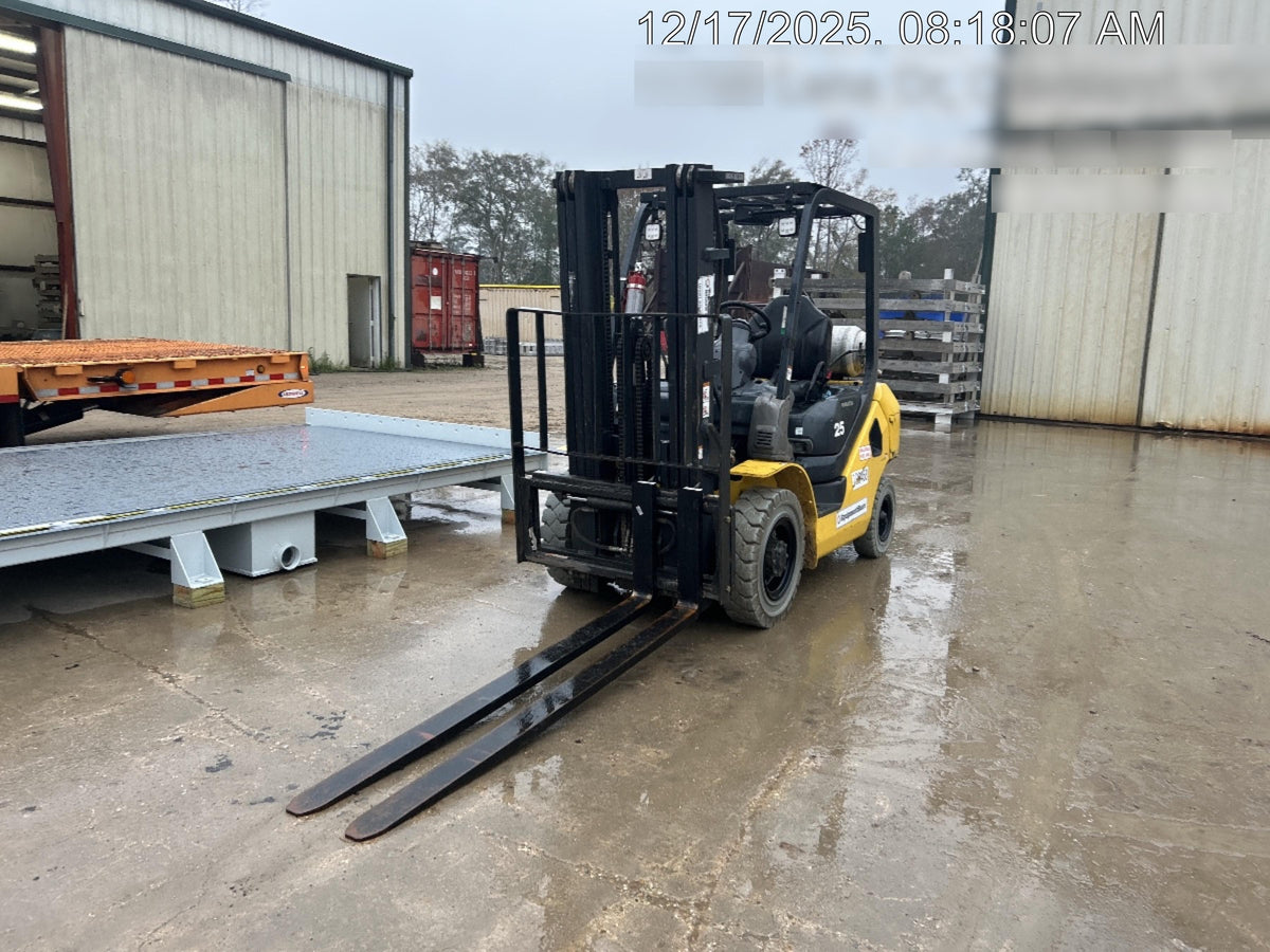 2021 KOMATSU FG25T-16