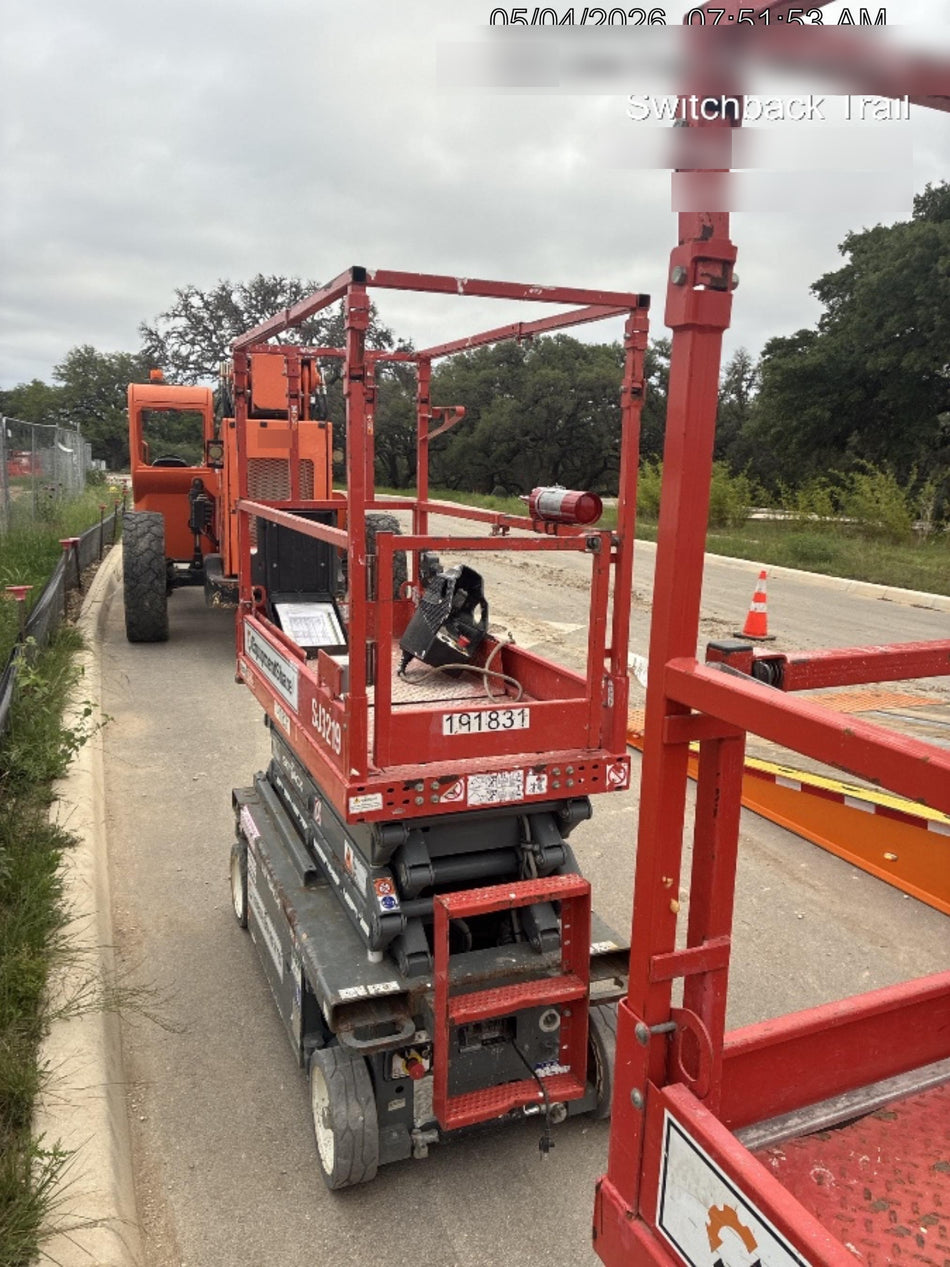 2021 SKYJACK SJ3219