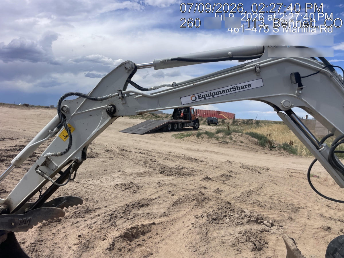 2023 TAKEUCHI TB250-2CR