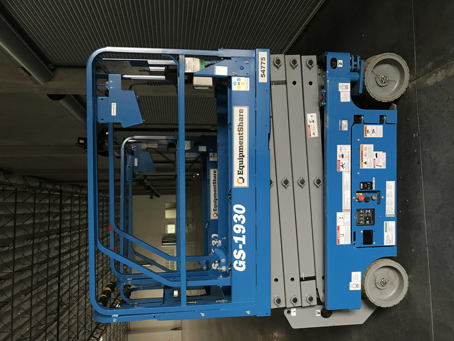 2019 Genie GS-1930 Half Height Swing Gate, 800W Inverter