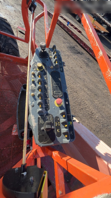 2022 JLG 1250AJP