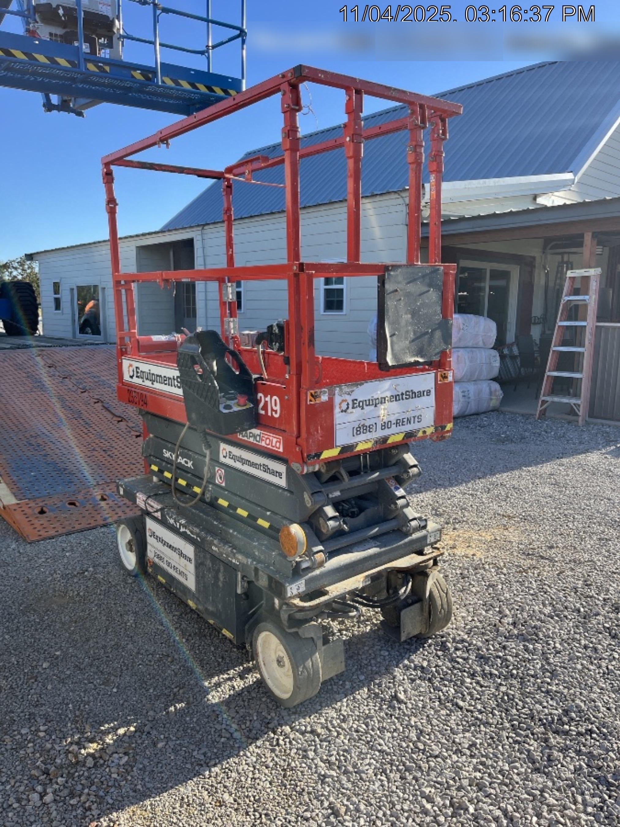 2022 SKYJACK SJ3219