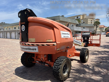 2020 JLG 400S