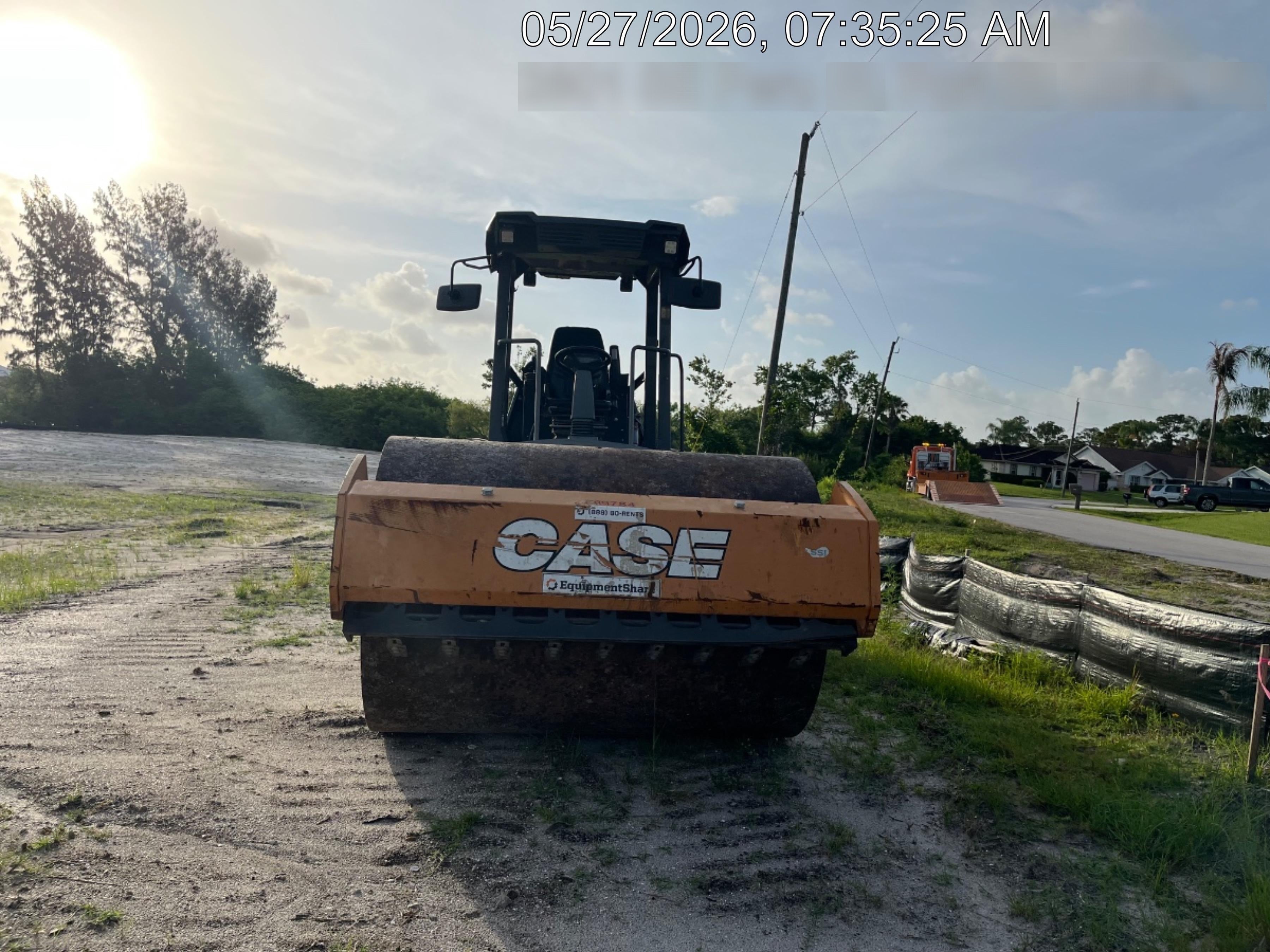 2023 CASE SV211E