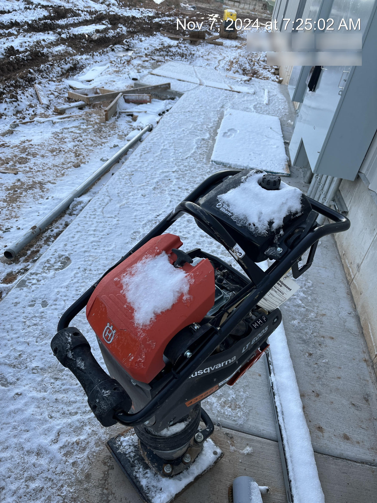 2024 HUSQVARNA LT6005