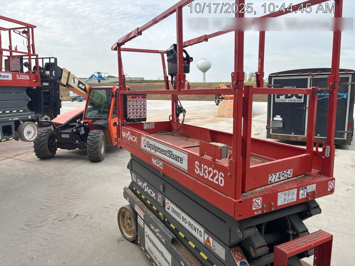 2023 SKYJACK SJ3226