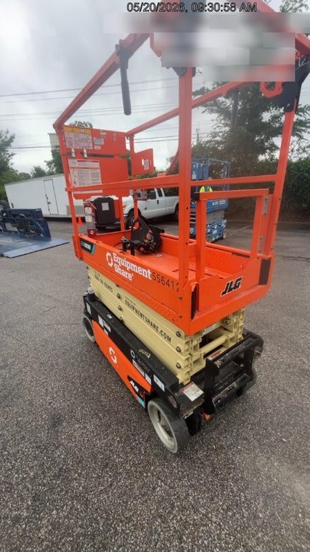2025 JLG ES1932