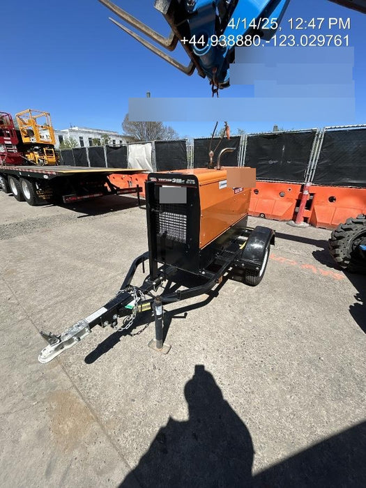 2021 Lincoln Electric Vantage 322 Vantage 322 Ready Pak 3 w/ Decals, ORANGE (includes trailer, cable rack, fender light kit) NO Telematics