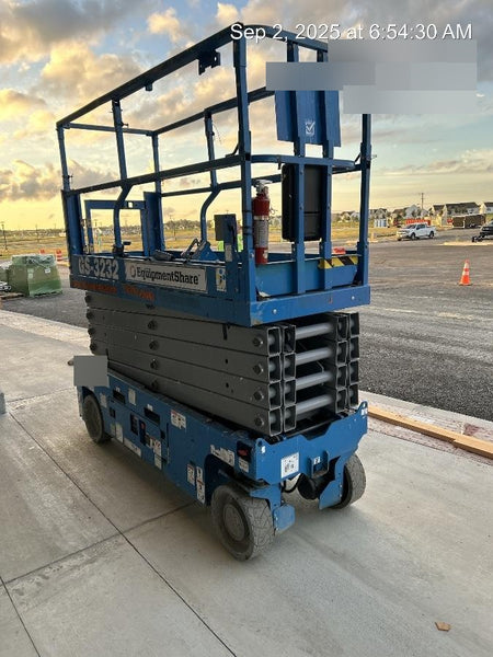 2021 GENIE GS-3232