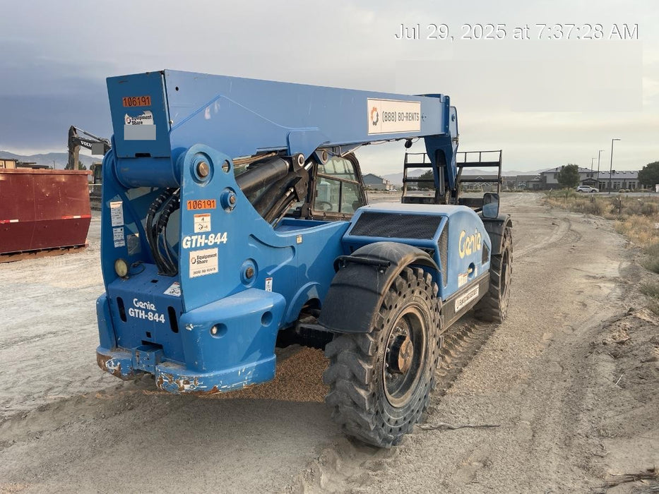 2020 GENIE GTH-844