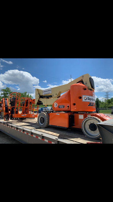 2019 JLG E400AJPN
