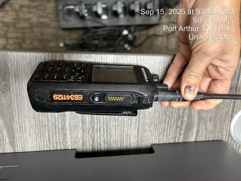 2023 MOTOROLA R7 DISPLAY