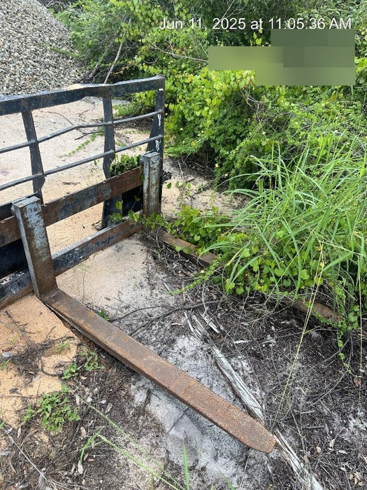 2022 ARROW MATERIAL HANDLING 48" Pallet Forks - Arrow