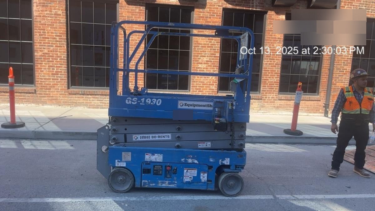 2020 Genie GS-1930 Fixed rails with chain entry gate - Pre A92.20